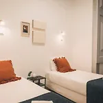 Walk\'In Sodré Guest House