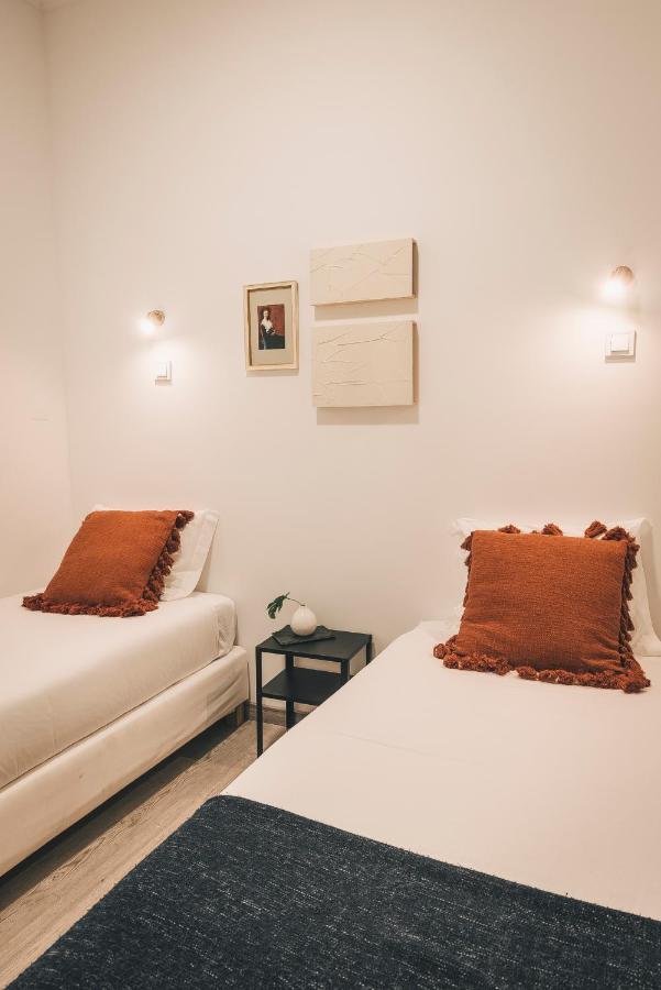 Walk'in Sodré Hostal *