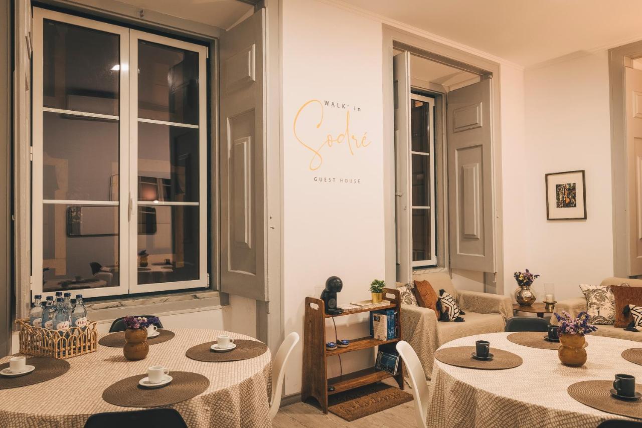 Walk'in Sodre Hostel